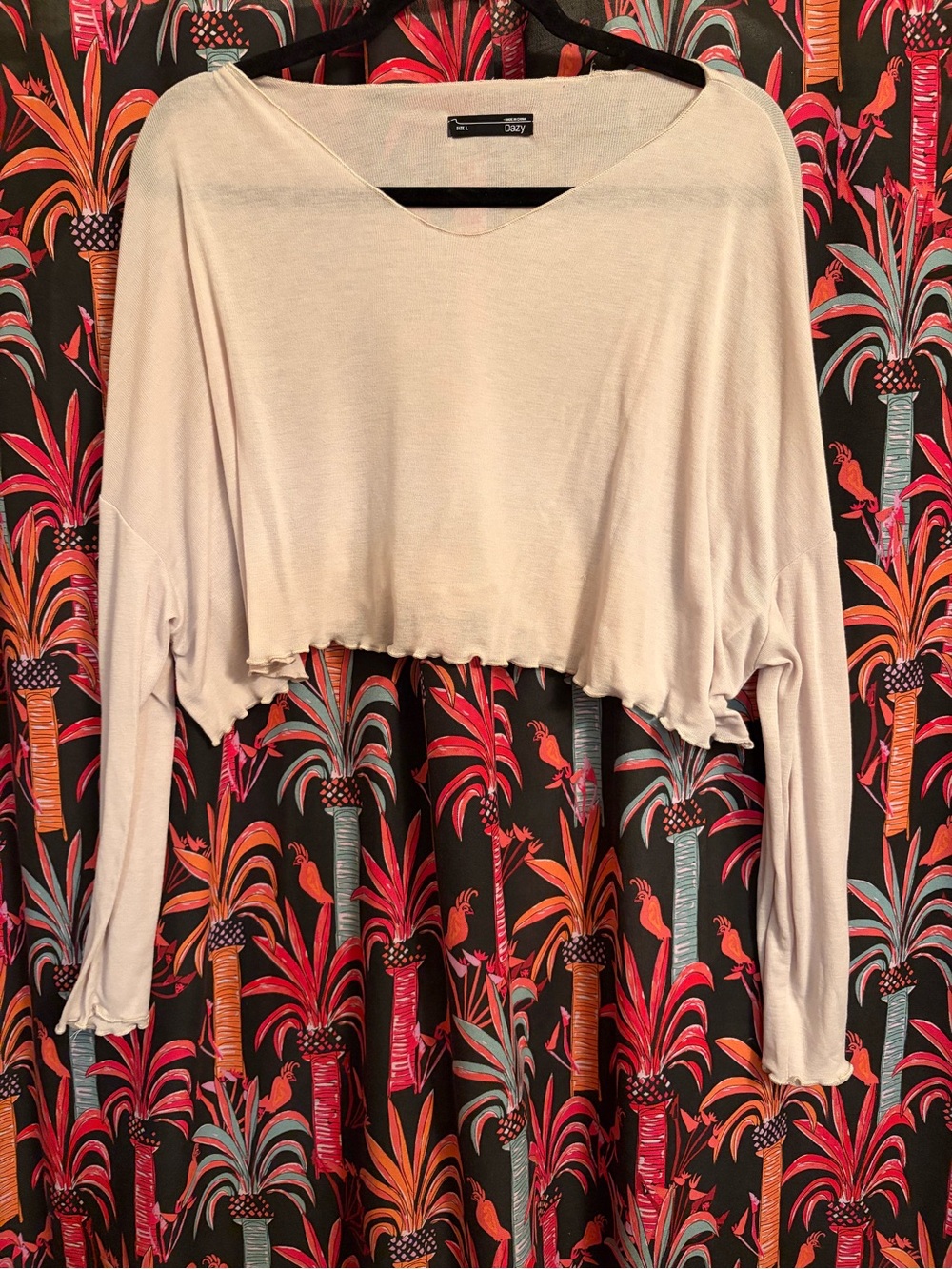 SHEIN Light Beige Cropped Long Sleeve Top